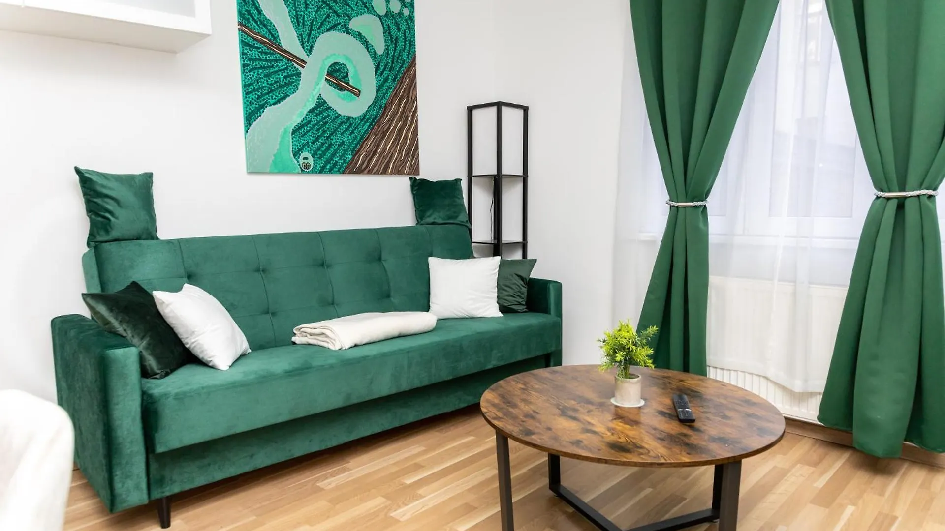 City Apartment Top Location, Quiet And Cozy Ideal To Relax Or Work ウィーン