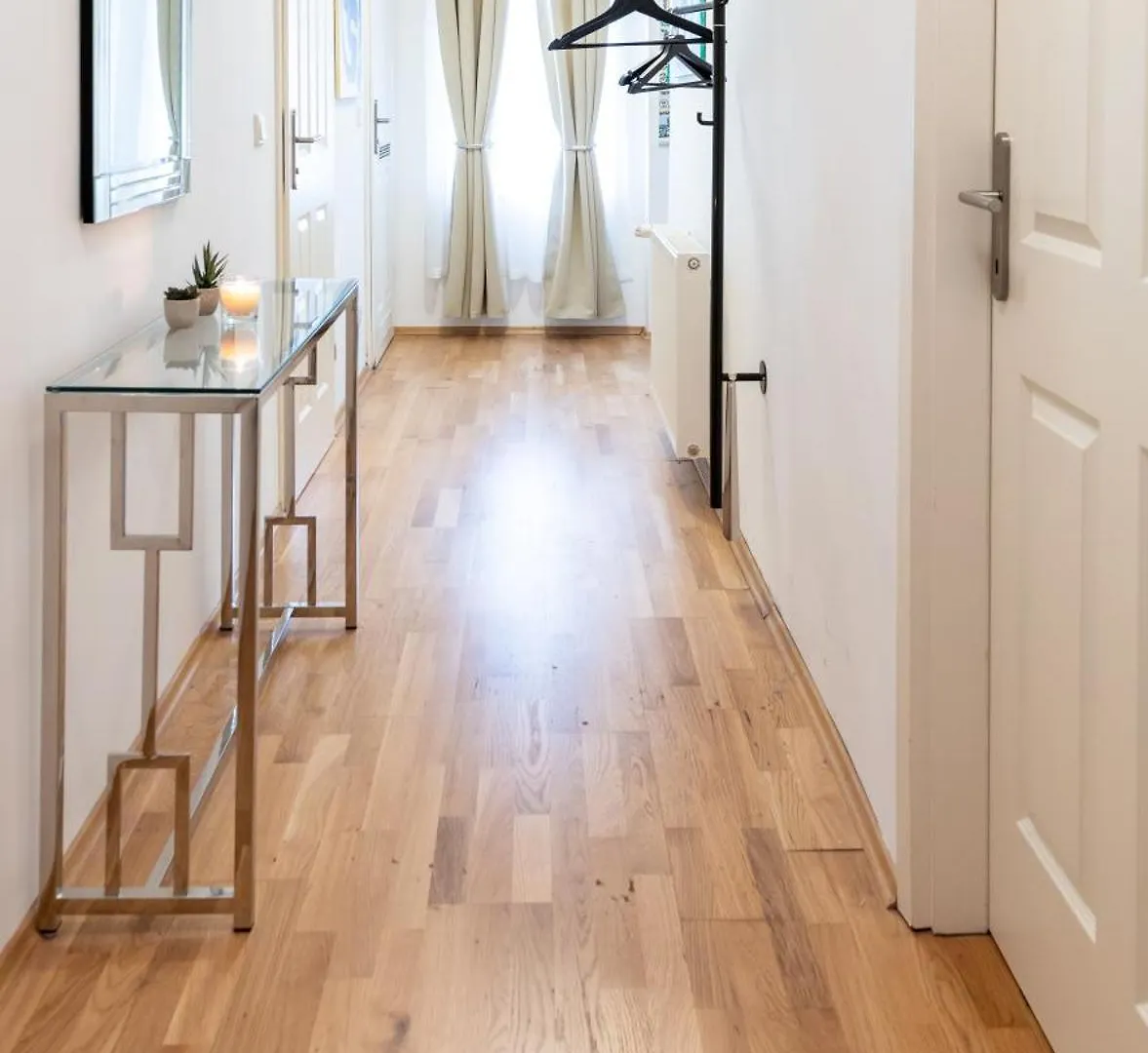 City Apartment Top Location, Quiet And Cozy Ideal To Relax Or Work ウィーン