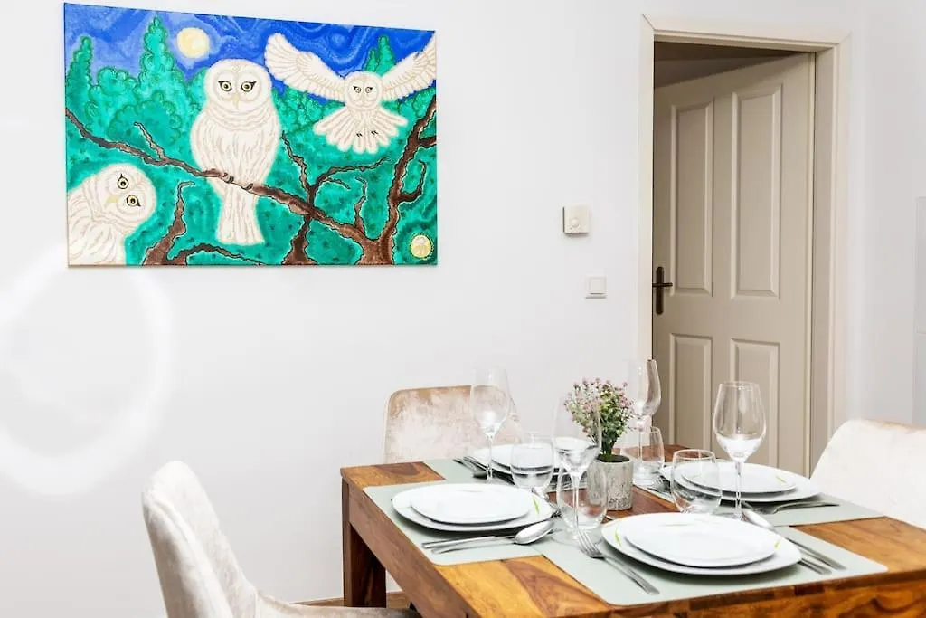 City Apartment Top Location, Quiet And Cozy Ideal To Relax Or Work ウィーン オーストリア
