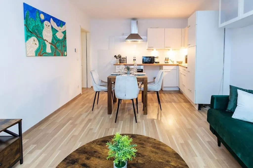 City Apartment Top Location, Quiet And Cozy Ideal To Relax Or Work ウィーン オーストリア
